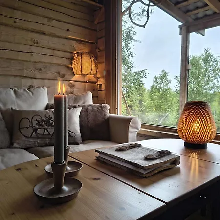 Ferienhaus Ylläs, 2xcabin, 2xsauna, Arctic River, 9 Persons, Wifi, Ice Plunge *
