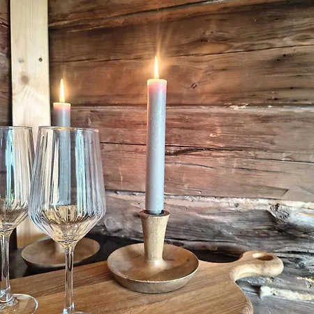 Ferienhaus Ylläs, 2xcabin, 2xsauna, Arctic River, 9 Persons, Wifi, Ice Plunge Äkäslompolo
