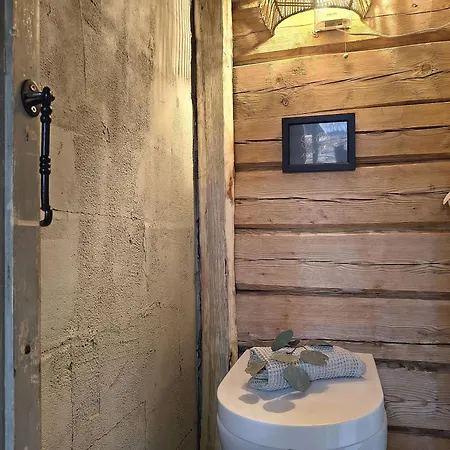 Ylläs, 2xcabin, 2xsauna, Arctic River, 9 Persons, Wifi, Ice Plunge Ferienhaus Äkäslompolo