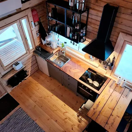 Ferienhaus Ylläs, 2xcabin, 2xsauna, Arctic River, 9 Persons, Wifi, Ice Plunge