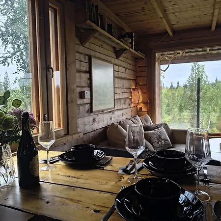 Ferienhaus Ylläs, 2xcabin, 2xsauna, Arctic River, 9 Persons, Wifi, Ice Plunge *