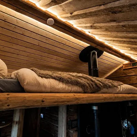 Ylläs, 2xcabin, 2xsauna, Arctic River, 9 Persons, Wifi, Ice Plunge * Äkäslompolo