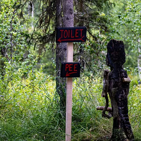 Ylläs, 2xcabin, 2xsauna, Arctic River, 9 Persons, Wifi, Ice Plunge Ferienhaus